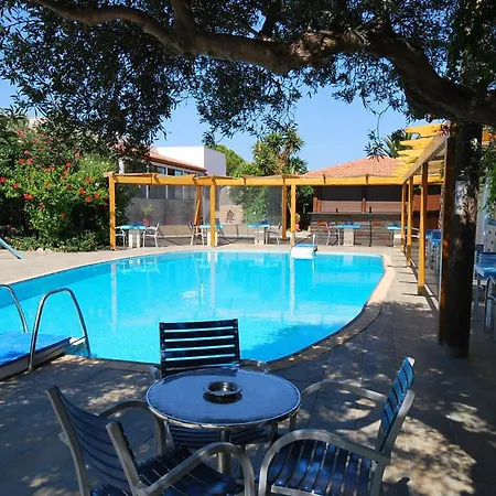 Szálloda Marina Village Szitía