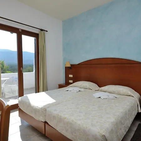 Szálloda Marina Village 2*